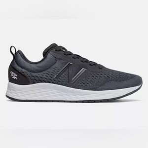 New Balance Arishi Fresh Foam Women’s 8.5 Black/White